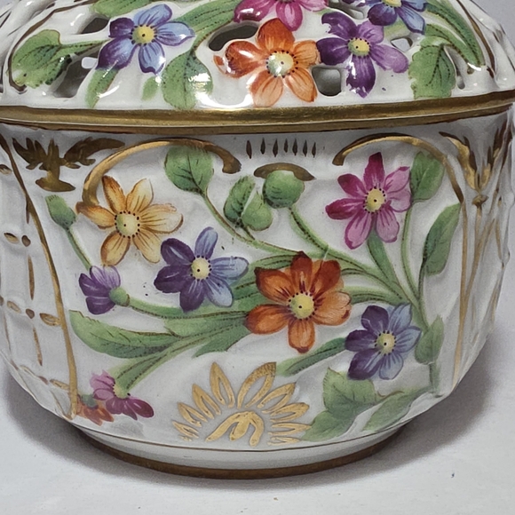 Schumann Lidded Bowl Dresden Flowers Trinket Box Vintage - Picture 2 of 14